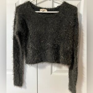 Hollister Fuzzy Grey Cropped Sweater, S